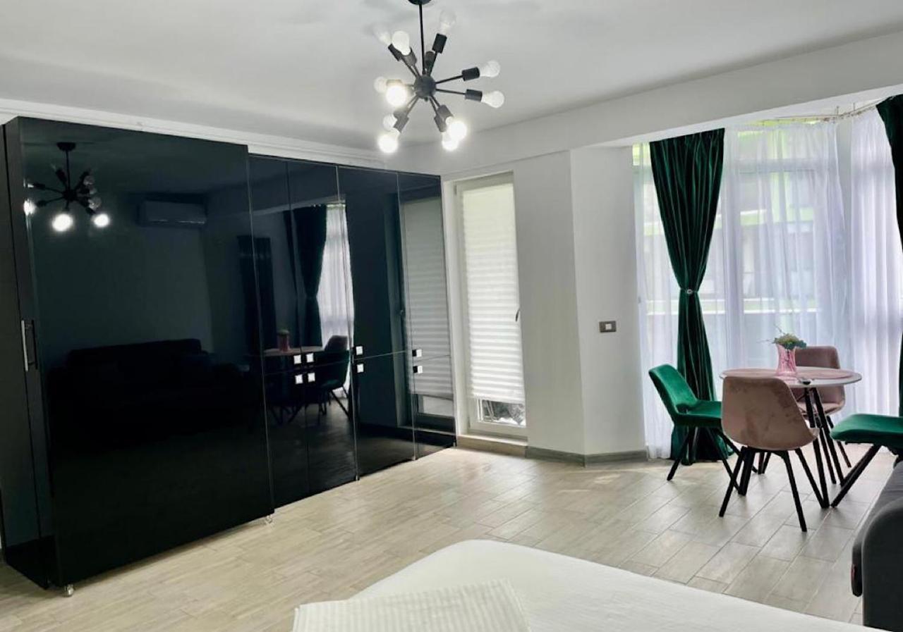 Nicolas By Alezzii Beach Apartament Studio Năvodari Eksteriør bilde